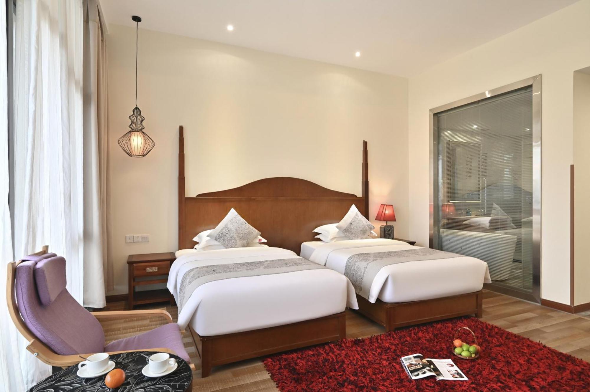 Guilin Crystal Crescent Moon Hotel Exterior foto